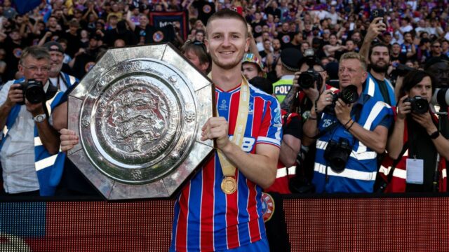 Transferir rumores, notícias: Adam Wharton, de Real Madrid Eye Crystal, Adam Wharton

