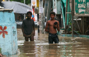 Transtorno na valance como cidade é banhado após fortes chuvas Transtorno na valance como cidade é banhado após fortes chuvas