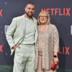 Travis Kelce e sua mãe roubaram o show na cabeça das cabeças