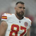 Travis Kelce está pronto para mitigar a imagem de 'Party Guy' quando a 13ª temporada da NFL começa