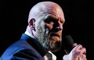 Triple H pensou que estava “matando” a melhor estrela da WWE Summerslam Triple H pensou que estava "matando" a melhor estrela da WWE Summerslam