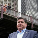 Trump bate Pritzker após a violência física de Chicago: 'Ele é muito melhor alinhado, rápido- ou estamos chegando!'