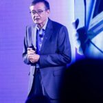 Intel CEO-LABRUM BU TAN fala com a conversa.