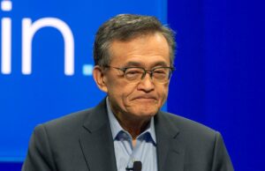 Trump diz que o gerente geral da Intel deve renunciar, imediatamente “supostos laços chineses Trump diz que o gerente geral da Intel deve renunciar, imediatamente "supostos laços chineses