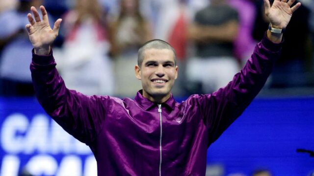 US Open: a reação de Alcaraz a um corte de cabelo acidental é divertido




