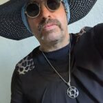Marla-Svenja Liebich, anteriormente conhecida como Sven Liebich, aparece em público usando roupas femininas e um bigode
