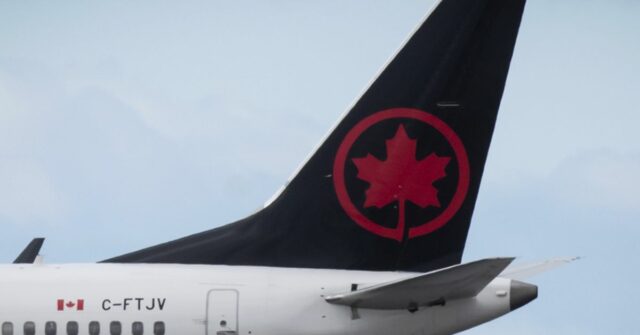 Voo australiano entre cem descartou uma companhia aérea global antes da ameaça exata


