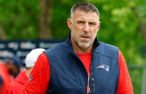 Vrabel ficou sangue depois de pular para a prática do Scrum Vrabel ficou sangue depois de pular para a prática do Scrum