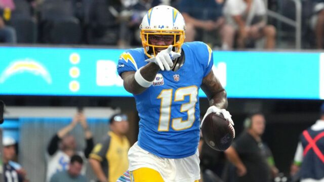 WR Allen retorna a Chargers, em casa por 11 anos

