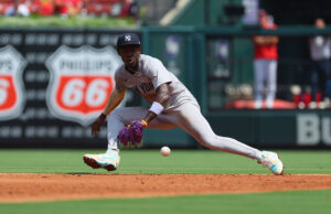 Yankees pediu para assinar a extensão de contrato de estrela polarizadora Yankees pediu para assinar a extensão de contrato de estrela polarizadora