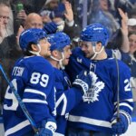"Zero Chances 2,25m" "Por que em Toronto": os fãs da NHL respondem Nick Robertson enquanto continua sendo RFA para a audiência de arbitragem
