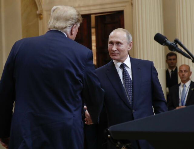 Zweensky, da Ucrânia, diz que Putin precisa se beneficiar da reunião de Trump de 3 maneiras

