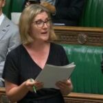 O Dr. Beccy Cooper, deputado trabalhista e presidente da reforma do jogo APPG / mais de 100 parlamentares trabalhistas no Reino Unido assinou uma carta pedindo ao governo que aumente os impostos sobre empresas de jogo como um meio de reduzir a pobreza infantil.