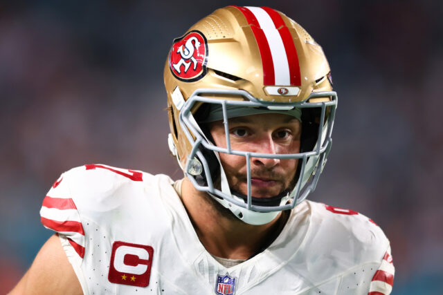 49ers A celebridade Nick Bosa sai do videogame com lesão preocupante da perna 

