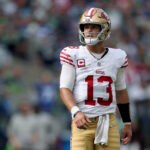 49ers HC Kyle Shanahan toma a decisão de Brock Purdy para a semana 3