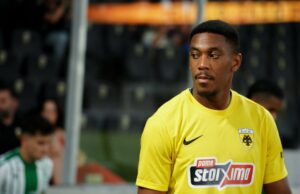 A Anthony Martial Transfer garantiu uma perda impressionante da elegância prossegue uma década, considerando que a barganha do cara utd Anthony Martial jogando contra Aris FC