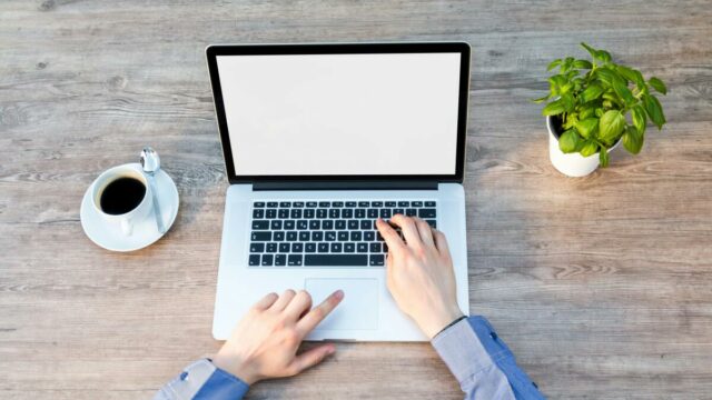 A IA integrada do Windows 11 Pro facilita muito todo o trabalho- e é simplesmente US $ 13 

