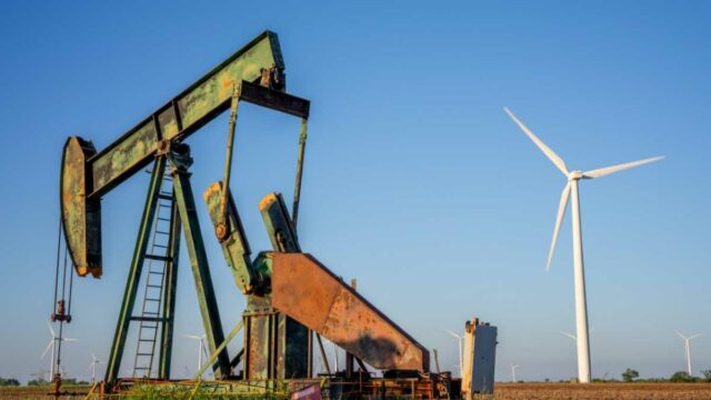 A IEA diz que mais investimento em petróleo e gás pode ser necessário

