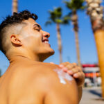 A abordagem imprevista de Guy para usar o Sun Block se torna viral: 'Brilhante'