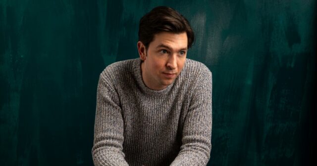 A estrela de 'sequência' Nicholas Braun prendeu a incerteza de dirigir embriagado em New Hampshire 

