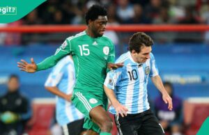 A ex-estrela nigeriana explica como os jogadores dos Super Eagles se atacaram espiritualmente em 2010 A ex-estrela nigeriana explica como os jogadores dos Super Eagles se atacaram espiritualmente em 2010