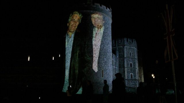A imagem de Trump e Epstein prevista no Castelo de Windsor quando Chefe de Estado chega ao Reino Unido para o estado em segundo lugar; 4 prisões feitas 

