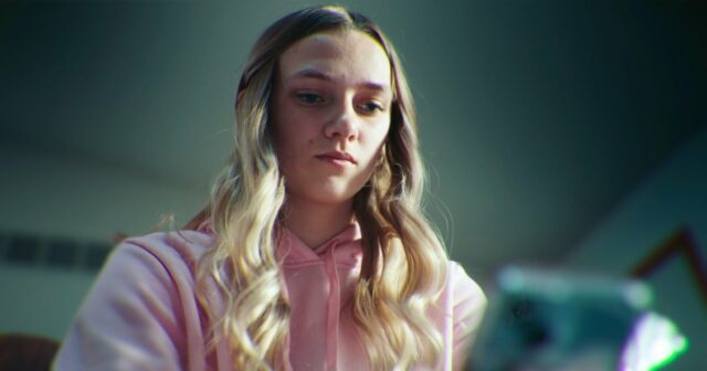 Lembre -se de quando todos nós fomos absolutamente sacudidos por Evan Rachel Wood e Nikki Reed Movie Treze