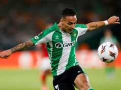 A mídia espanhola responde à eficiência de Antony no primeiro processo da Organização da Europa, dado que a partida de Guy Utd, importante independentemente do objetivo Antony driblando a bola para o Betis Real