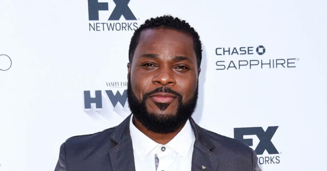 A outra metade do detector de Malcolm-Jamal expõe a identificação, aberta em relação à sua fatalidade 

