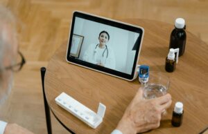 A pesquisa localiza o crescimento do tratamento on -line não aumentou o ganho de especialista em sertões do Canadá em toda a pandemia telessaúde