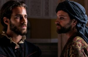 Alejandro Amenábar Unboxes Historic Journy ‘The Hostage’ Alejandro Amenábar Unboxes Historic Journy 'The Hostage'