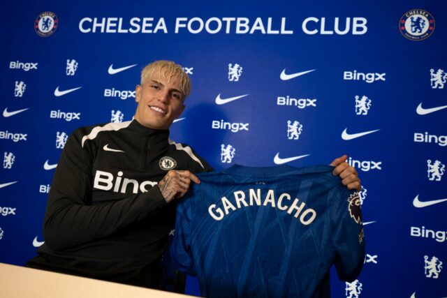 O Chelsea revelou Alejandro Garnacho após o movimento do Manchester United.