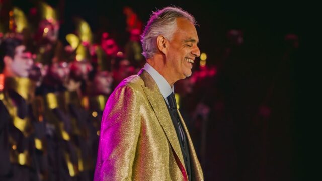 'Andrea Bocelli: Desde que eu acho' avaliação: um tom italiano passa de lesões nos anos da infância a um longo poder como rei descontraído de crossover atemporal 

