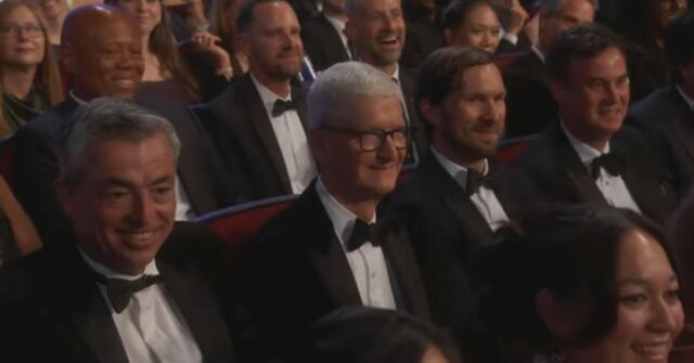 Apple Television+ 'The Workshop' ganha ideal engraçado nas honras do Emmy, no entanto, o 'The Pitt' Beats 'severance' da HBO em dramatização 


