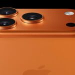 Diário do iPhone - Pela primeira vez em muitos anos, não estou atualizando meu iPhone | iPhone 17 Pro em Orange mostrado, com foco em câmeras