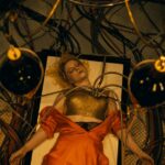 Aqui vem a nova noiva no trailer 'impressionante' para Maggie Gyllenhaal's Monster Motion Picture