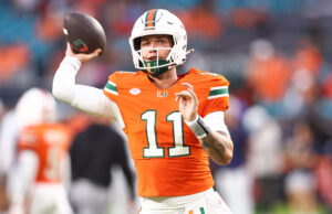 As probabilidades de Heisman de Carson Beck voam depois que Miami perturba Notre Dame As probabilidades de Heisman de Carson Beck voam depois que Miami perturba Notre Dame