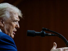 Assista ao vivo: Donald Trump e Pete Hegseth fazem um anúncio Assistir ao vivo: Donald Trump fala na audiência da Comissão de Liberdade Religiosa da Casa Branca