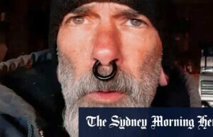 Atraso no julgamento para nós, homem ligado aos tiroteios de Wieebilla Donald Day Junior, do Arizona, é acusado de enviar repetidamente mensagens sobre uma