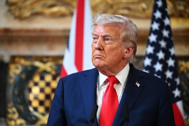 Atualização de financiamento do estagiário: Administrador de Trump cobrado de reembolsos "mal" confiscadores 

