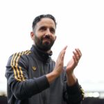 A ex -estrela do Royal Antuérpia Senne Lammens durante a partida da Premier League entre o Manchester United e o Chelsea em Old Trafford em 2025 em Manchester, Inglaterra.