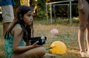 Avaliação ‘Blue Heron’: o surpreendente lançamento de atributos de Sophy Romvari é uma representação fascinante na memória e remorso Avaliação 'Blue Heron': o surpreendente lançamento de atributos de Sophy Romvari é uma representação fascinante na memória e remorso