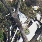 O avião leve que caiu no sul de NSW ontem foi encontrado em terrenos ásperos e remotos, enquanto o piloto permanece faltando. ﻿