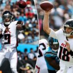 Kirk Cousins, usando um uniforme do Atlanta Falcons, joga uma bola de futebol durante um jogo contra o Carolina Panthers.