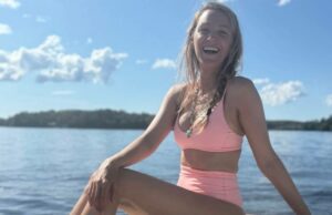 Blake Lively Sizzles em pêssego para liquidar a temporada de verão: ‘estressado’ Ryan Reynolds e Blake Lively US Weekly 2410