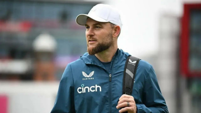 Brendon McCullum revela frustração em relação à crença equivocada de 'Bazball'

