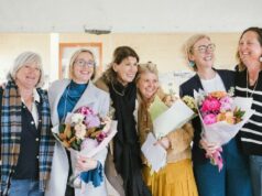 Brilho, glamour, recordações e guarda -chuvas na celebração do centenário de Wheatbelt Brilho, glamour, recordações e guarda -chuvas na celebração do centenário de Wheatbelt