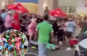 Broando de fãs de futebol maciço erupção após o final da Copa das Ligas Chaóticas Broando de fãs de futebol maciço erupção após o final da Copa das Ligas Chaóticas