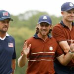 Bryson, Rose, Caddies obtidos aquecidos em Bethpage