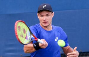 CEO Piotr Szczerek NABS Tennis Pro de Keetsake Hat Longe of Youngster Yulia Putintseva pede desculpas pela atitude em relação à Ball Girl no Us Open